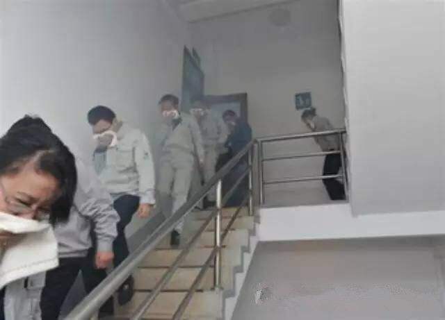 秋天干燥火災(zāi)高發(fā)，家庭如何做好火災(zāi)預(yù)防呢？